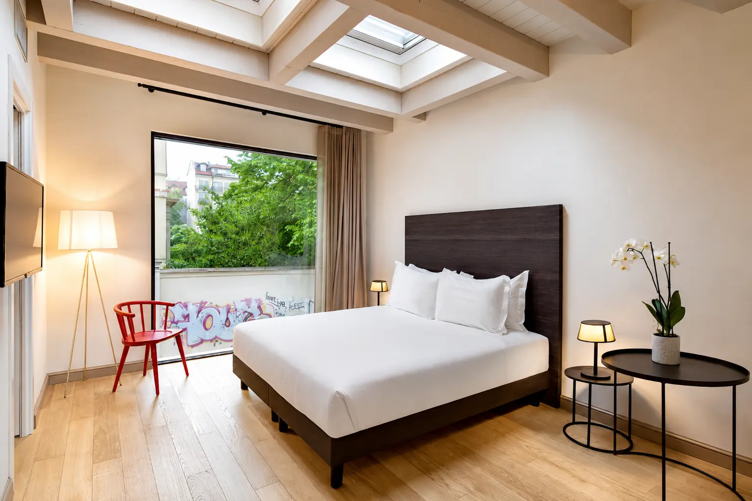 Opera35 Boutique Hotel